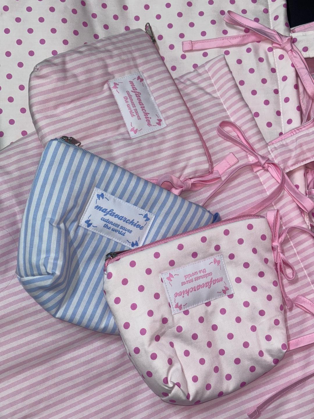 mfa ribbon fluffy pouch (3 types)