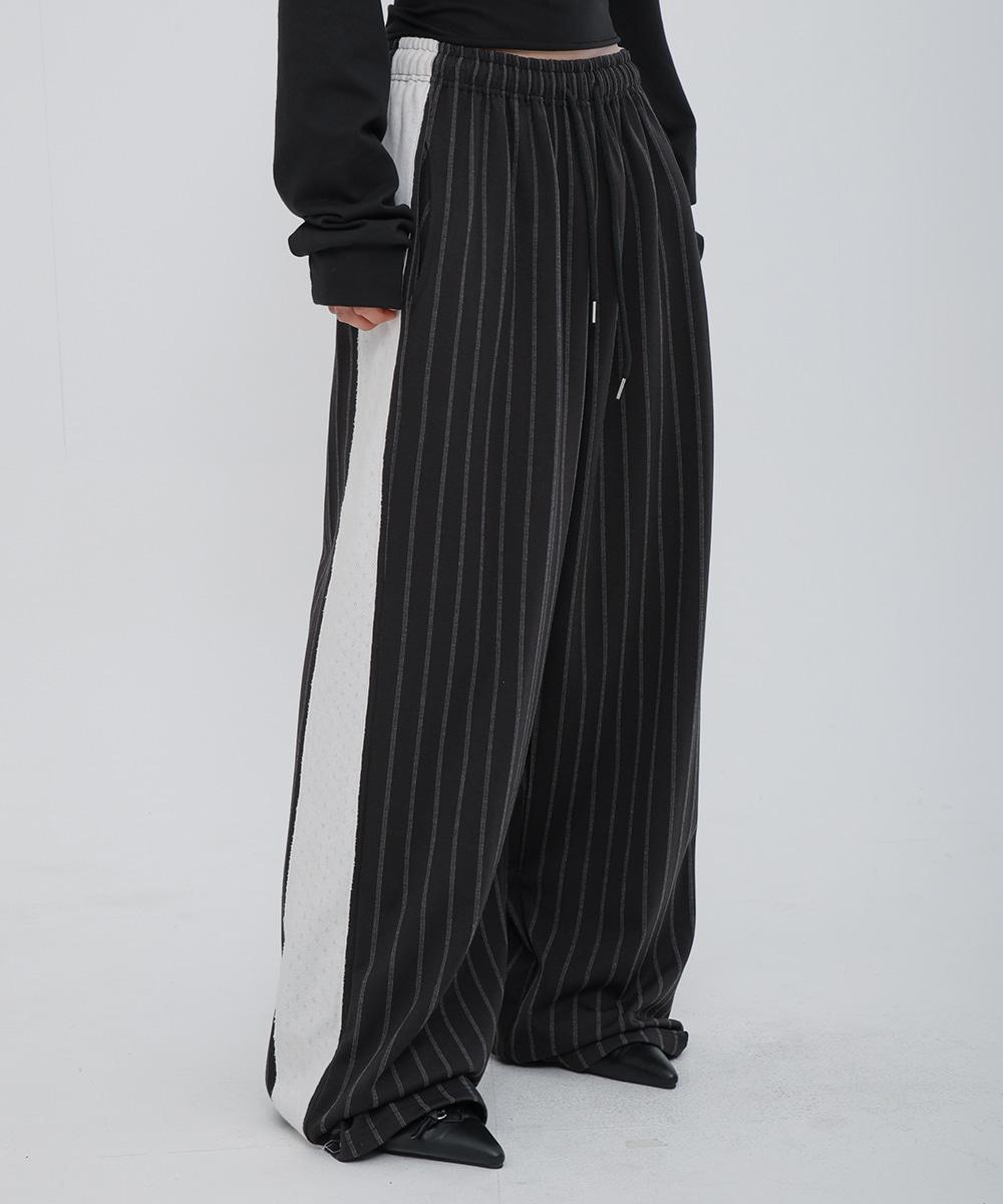 스트라이프 밴딩 슬랙스 블랙