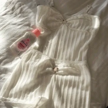 163. Baby's Closet Set-up
