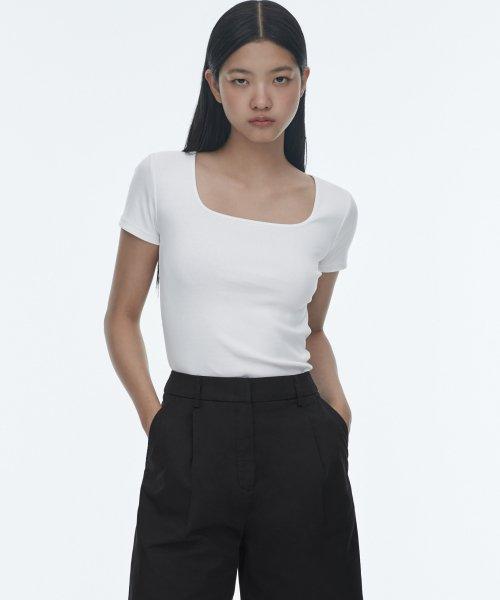 무신사 스탠다드 우먼(MUSINSA STANDARD WOMAN)  우먼즈 슬림 스퀘어 넥 반팔 티셔츠 [화이트] - 사이즈 & 후기 | 무신사
