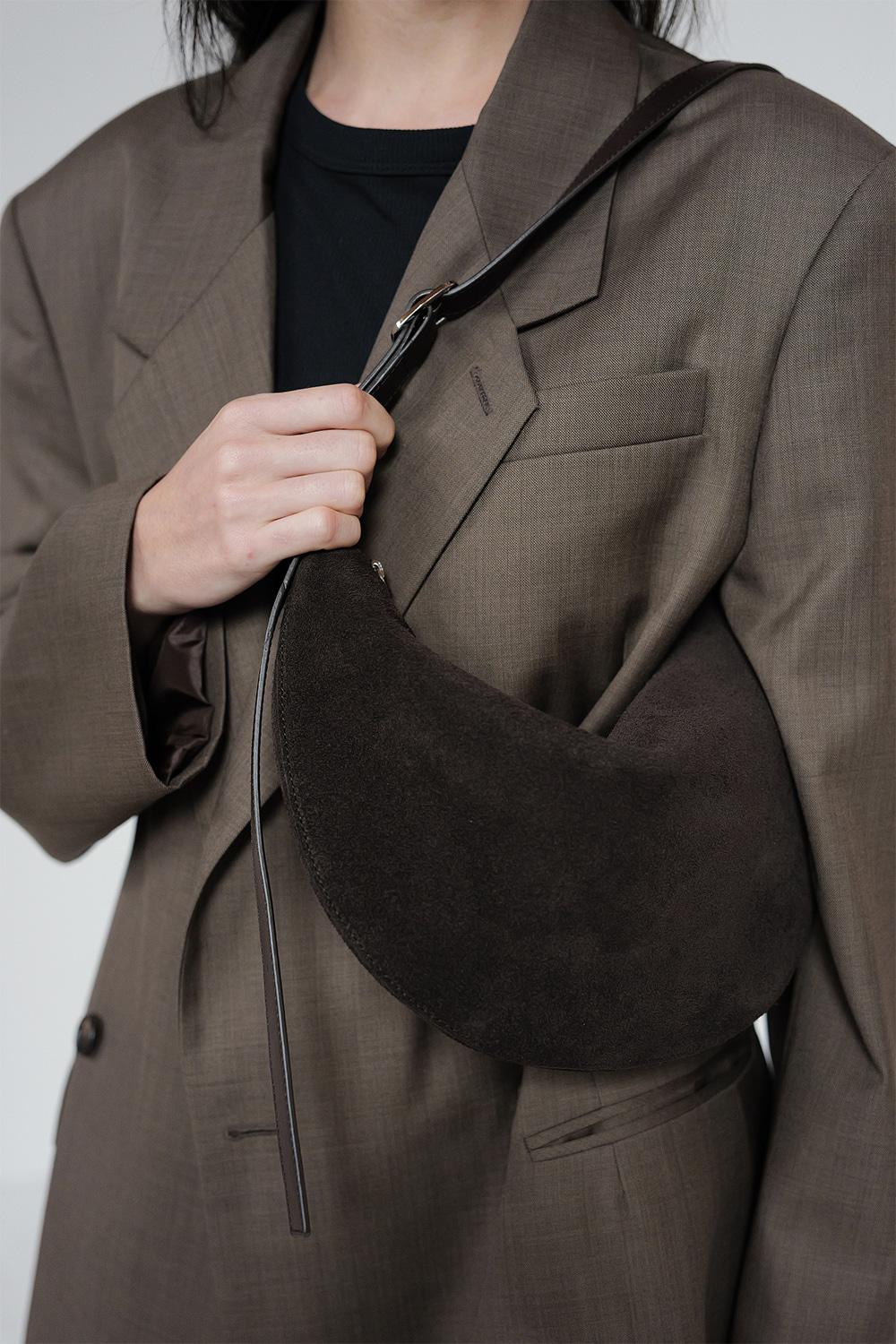 [10/24 예약배송] Half Moon Bag _Brown