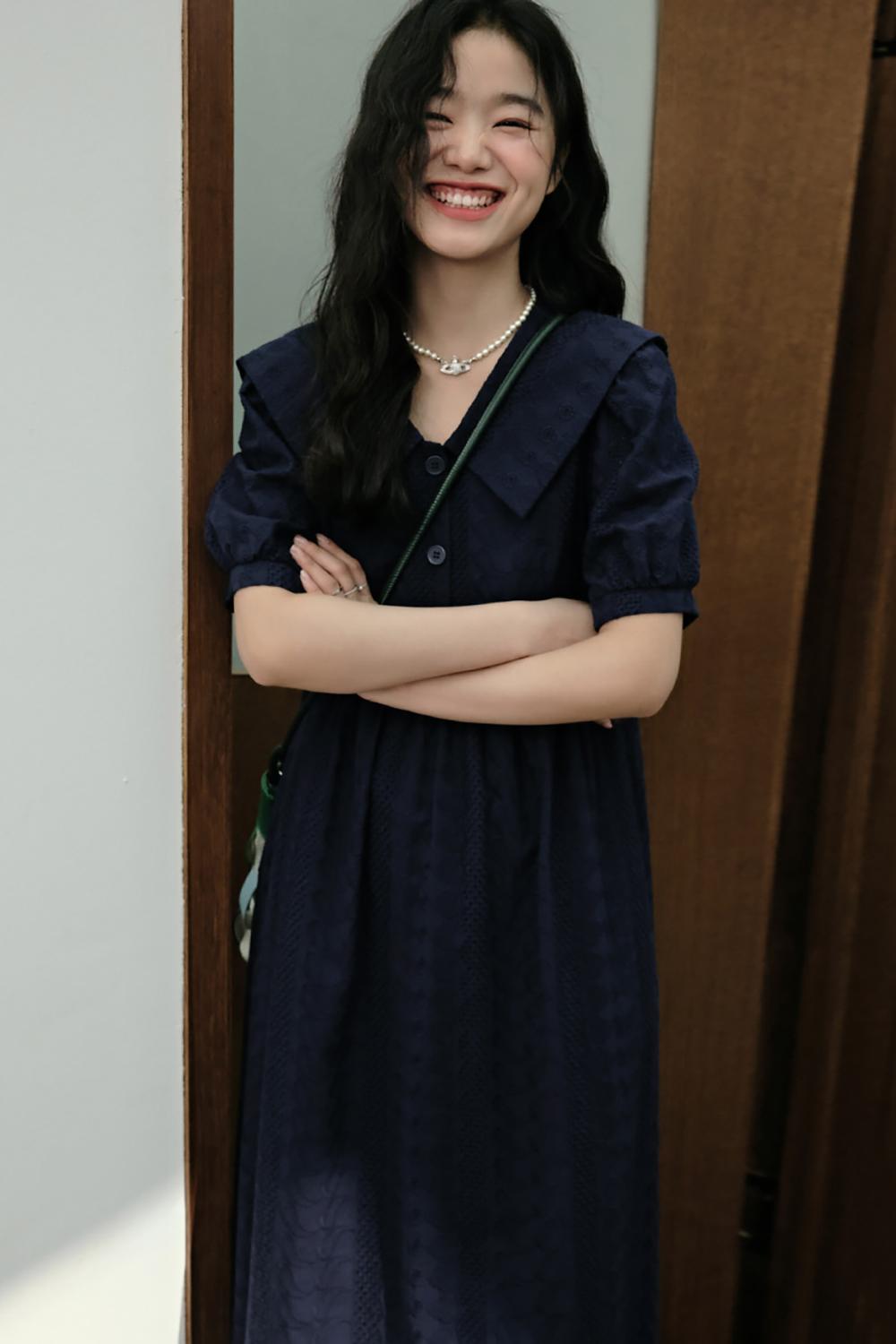 브이넥 퍼프 슬리브 드레스