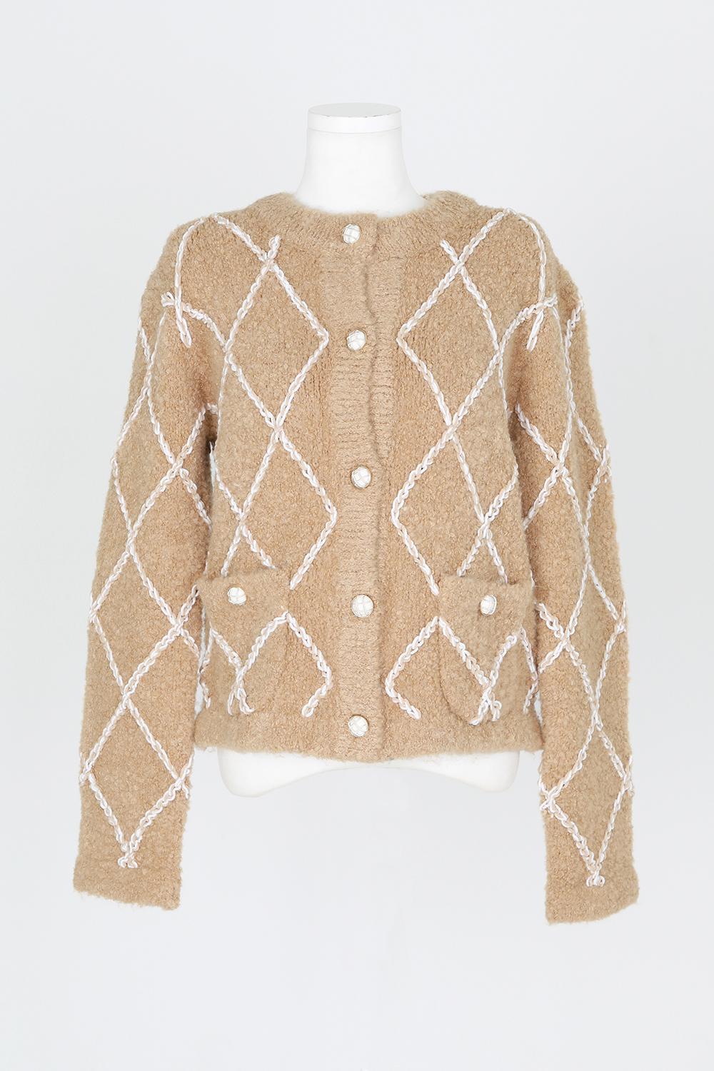 캐시미어 다이아몬드 패턴 부클레 가디건 Camel