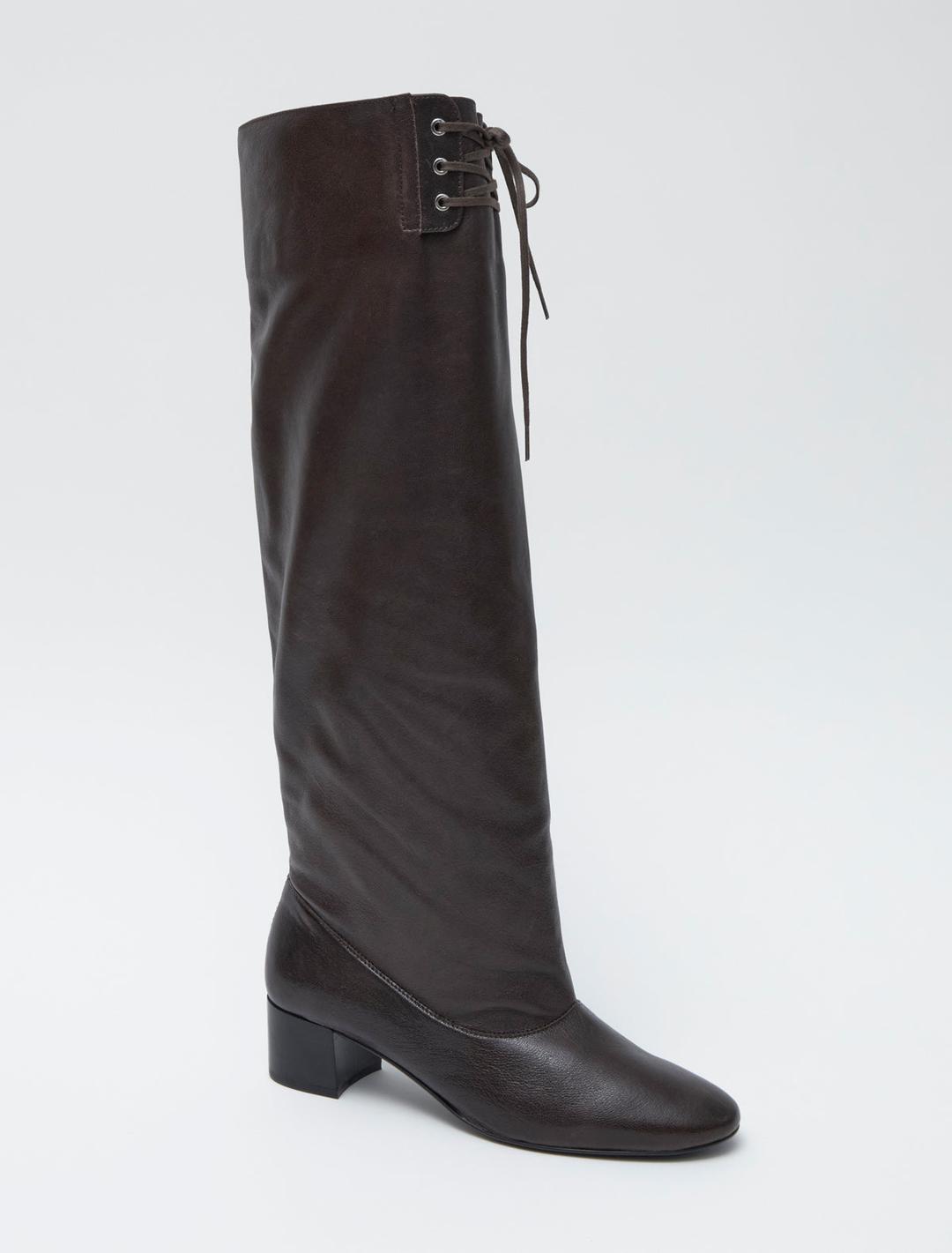 VICTORIA-Brown loose-shaft boot without lining or zipper