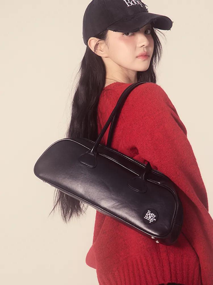 베티붑 바게트 레더 숄더백_(2 Colors)