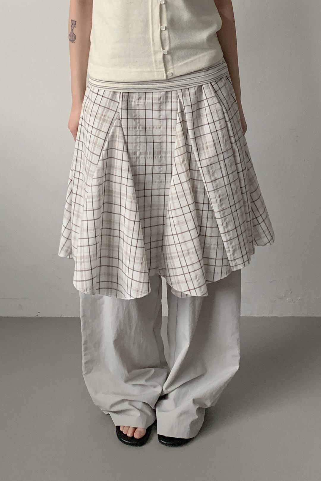PALE CHECKERED SKIRT