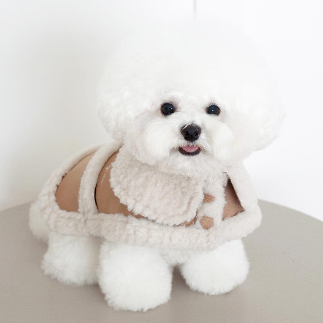 shearling poncho (beige)