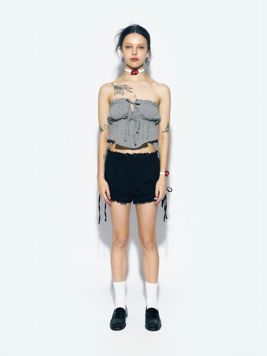 GINGHAM CHECK SLEEVELESS BLOUSE BLACK