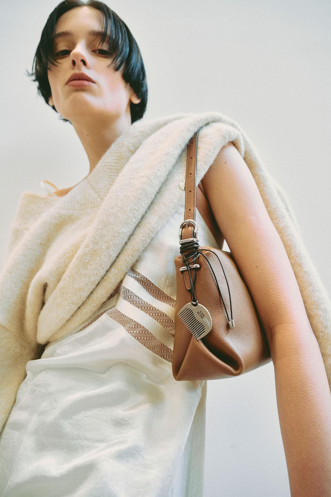 VAN ROHE Comb Necklace Charm X906_5color