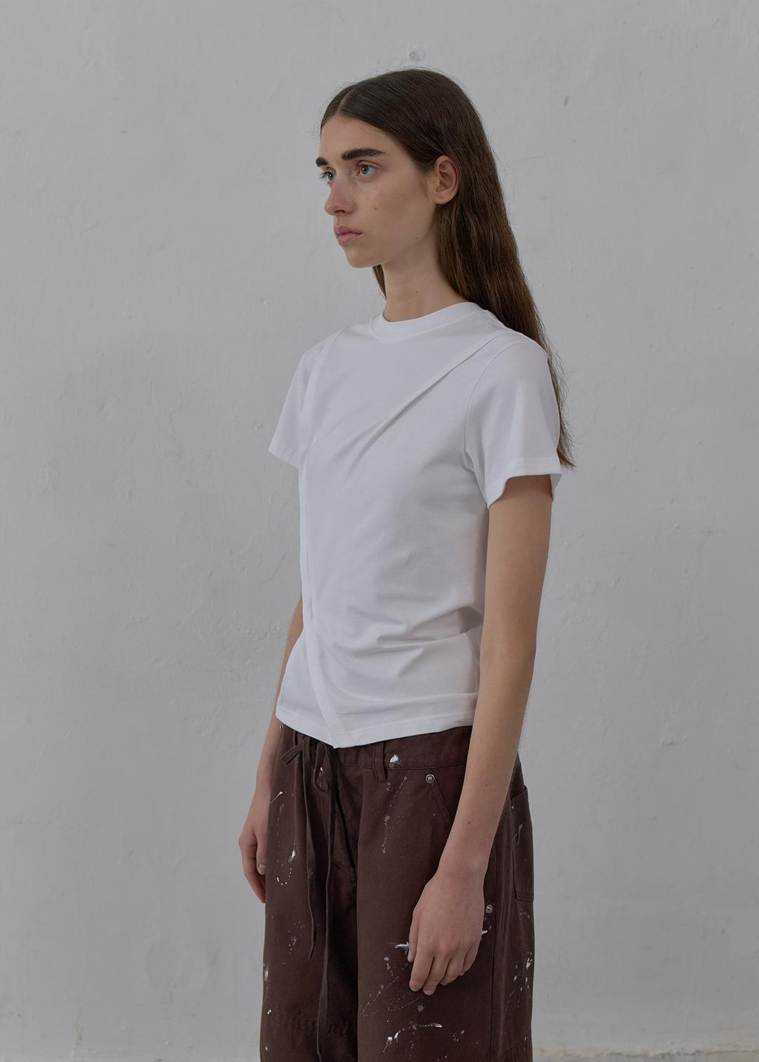 HOOK DETAIL SLIM T-SHIRT (WHITE)