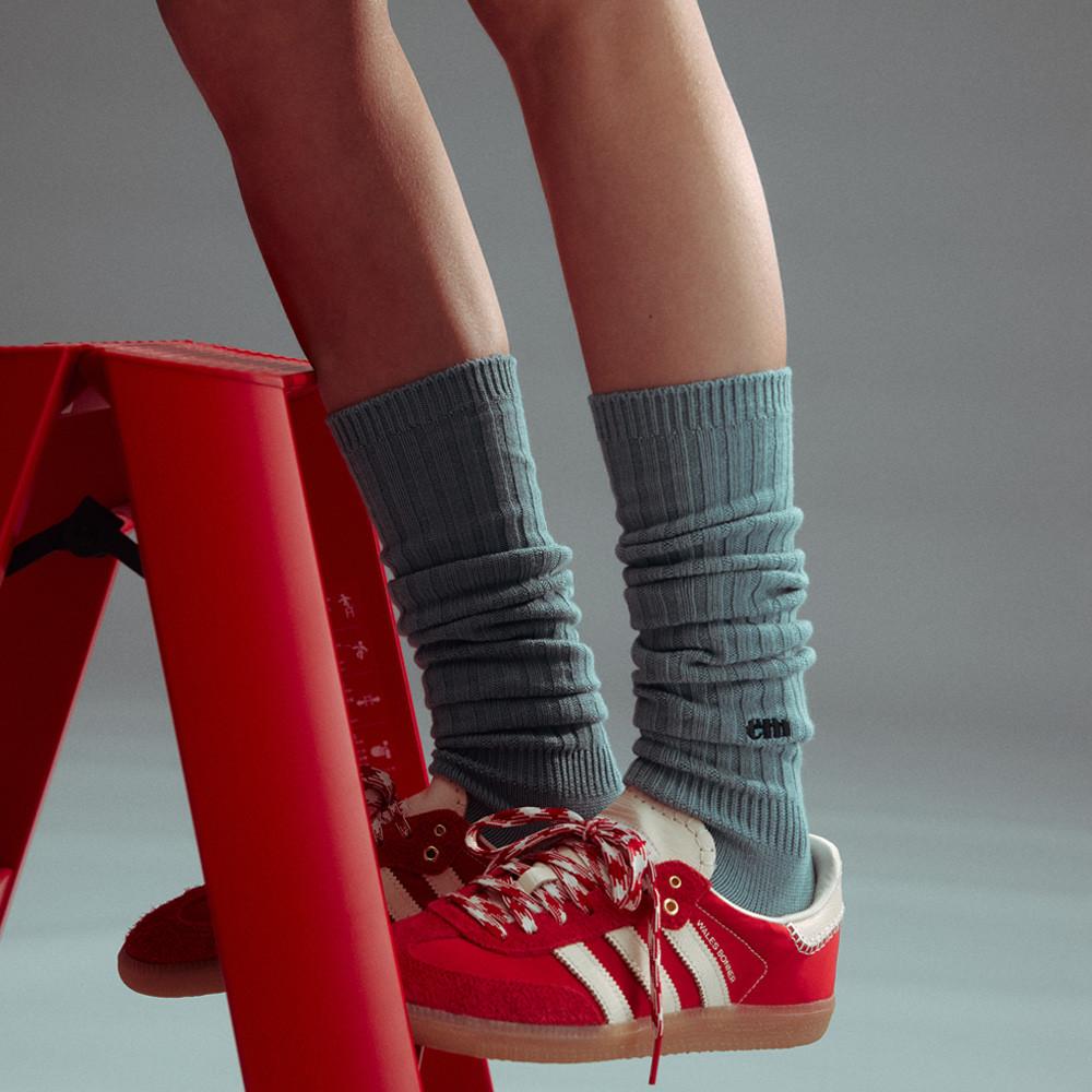 엘리자베스모먼트 블루 릴리 삭스 / Elizabeth Moments Blue Lily Socks