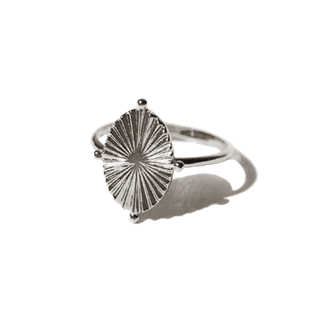 Oval Ring