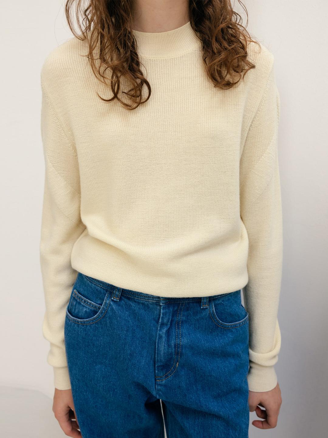 Wool Round-neck Pullover - Lemon Yellow