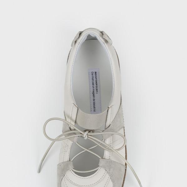 [즉시출고] Classic German Army Ballet Shoes (Ivory)