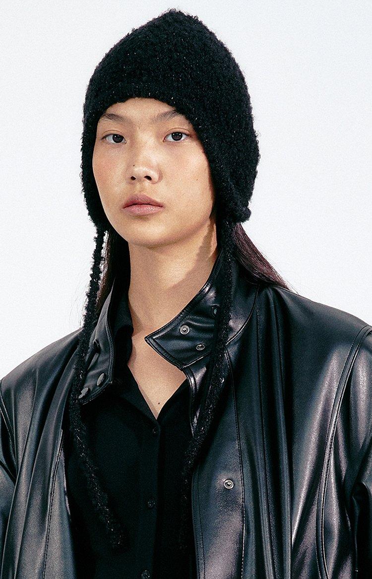 Cosy Boucle Beanie (Black)