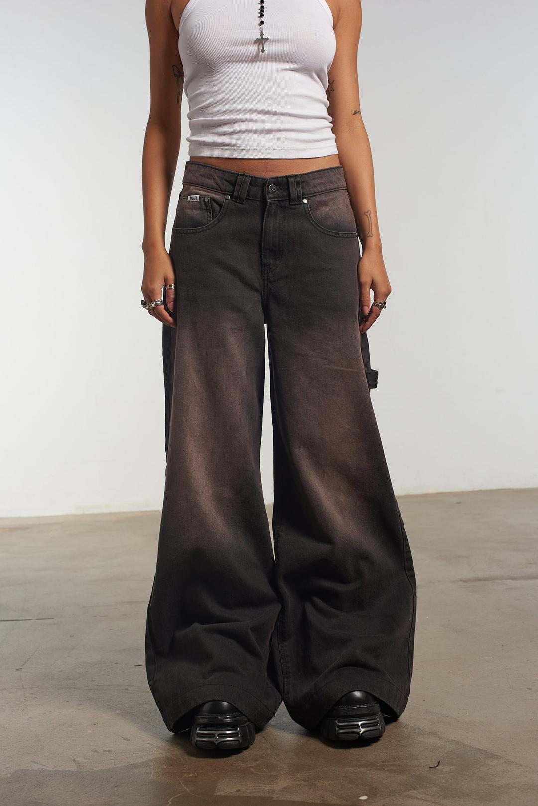 Sweeper Jean Brown Wash - 26