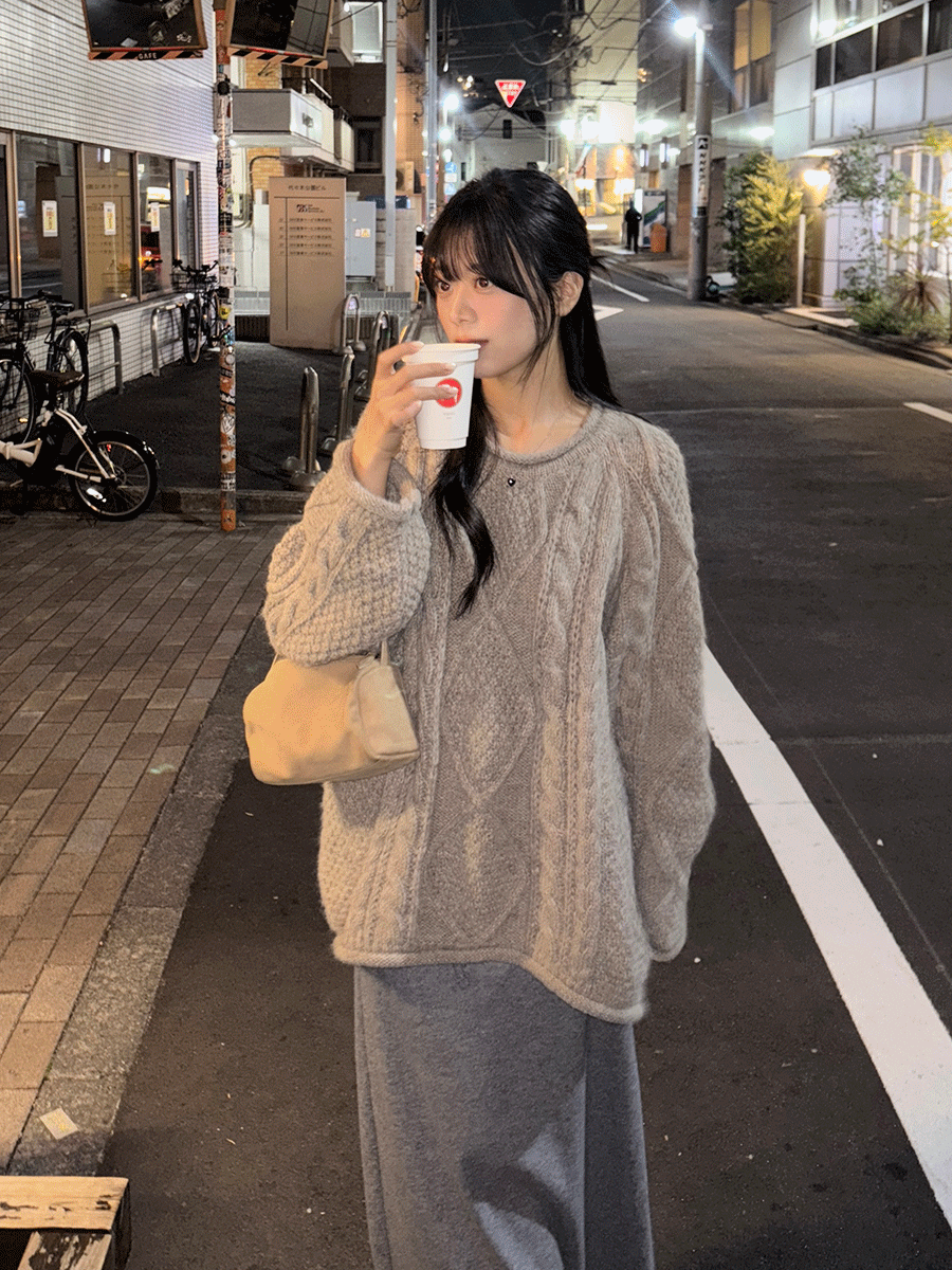 패더 케이블 니트