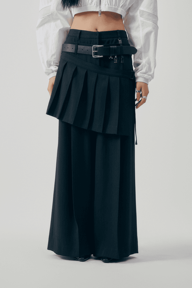 Flowing Pleated Layered Pants [ Black ]