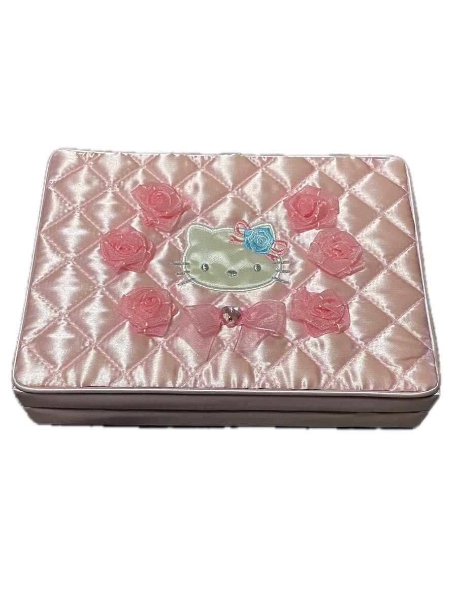 ハローキティ　ジュエリーボックス