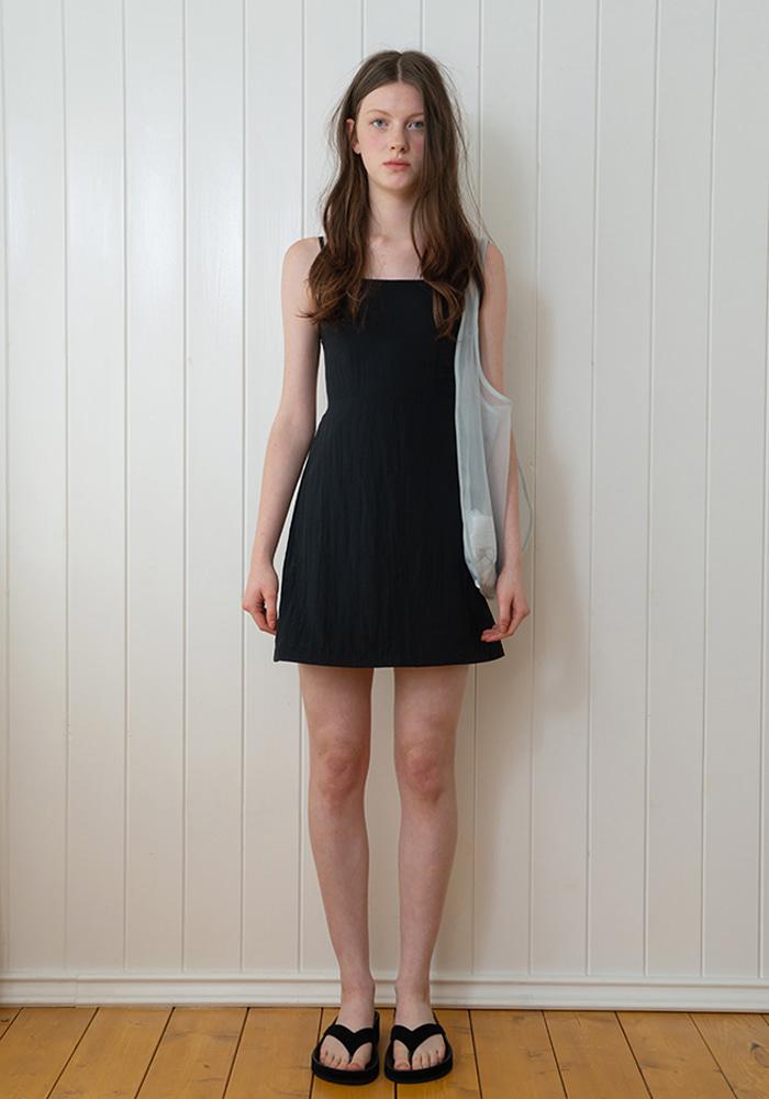 Back banding mini dress (Black)