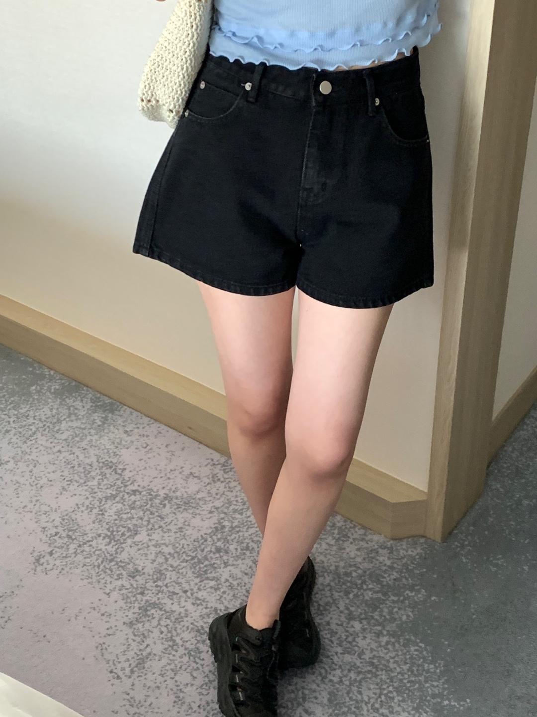 피터앤웬디 크래커 블랙 숏 데님