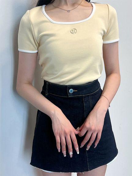 eimyモチーフロゴパイピングTシャツ