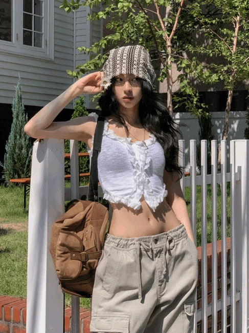 리에티 레이스 사선 버튼 크롭나시