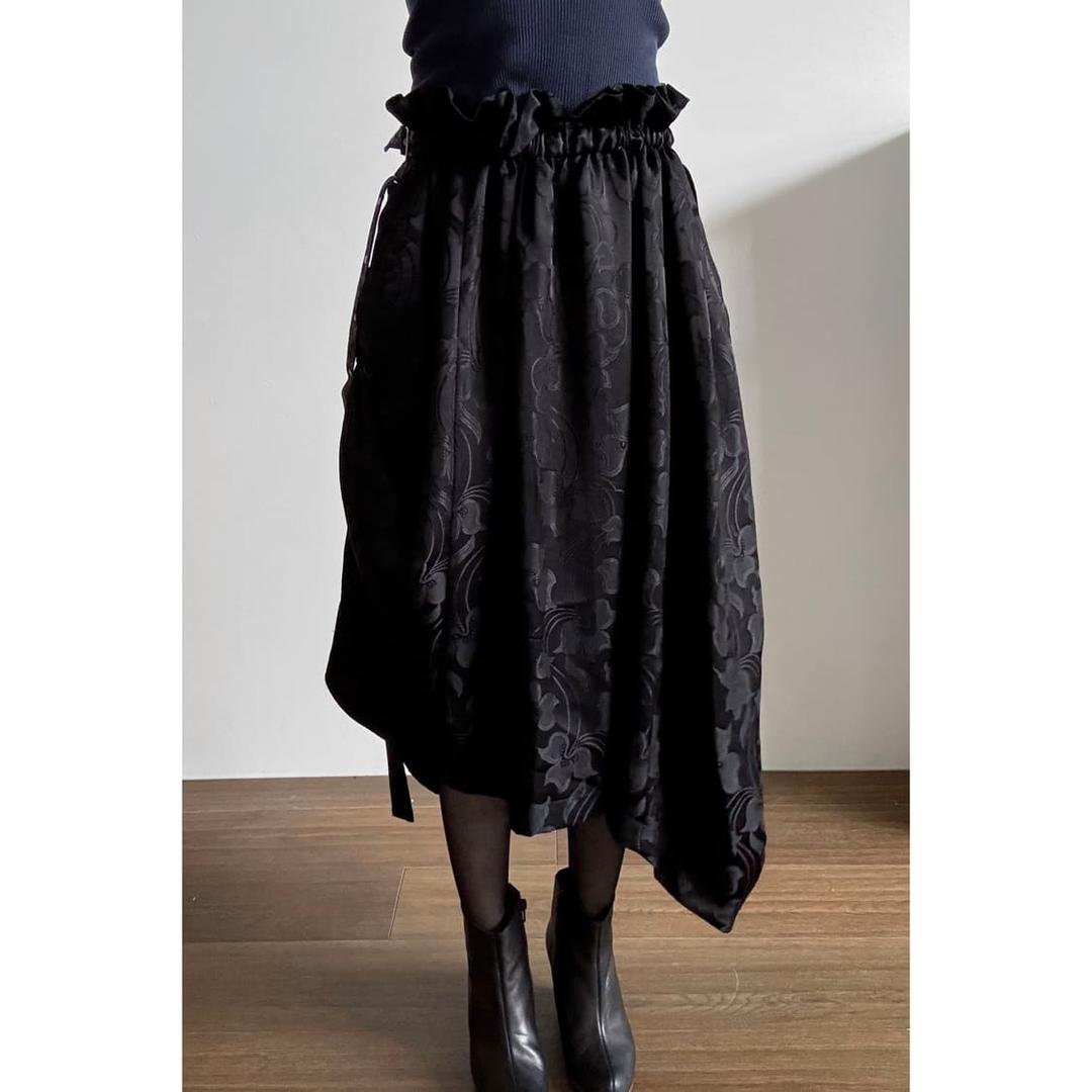 Noir Kei Ninomiya Skirt | 후루츠패밀리