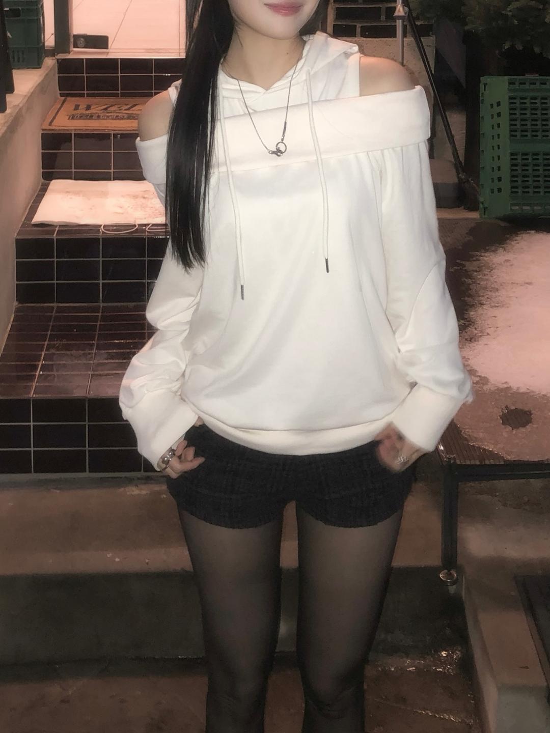 Lami Shoulder Hood Top(2 color)