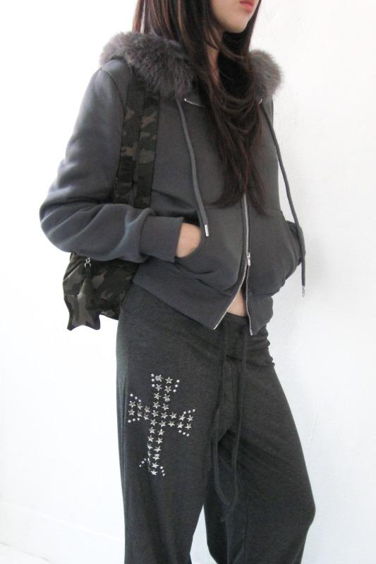 기모* fur crop hoodie zip-up (2color)