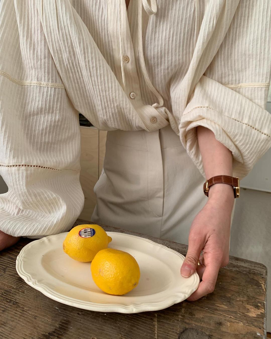 [💜하객블라우스 ] 오버테이크 레이스 셔링 퍼프 벌룬 리본 블라우스 3color