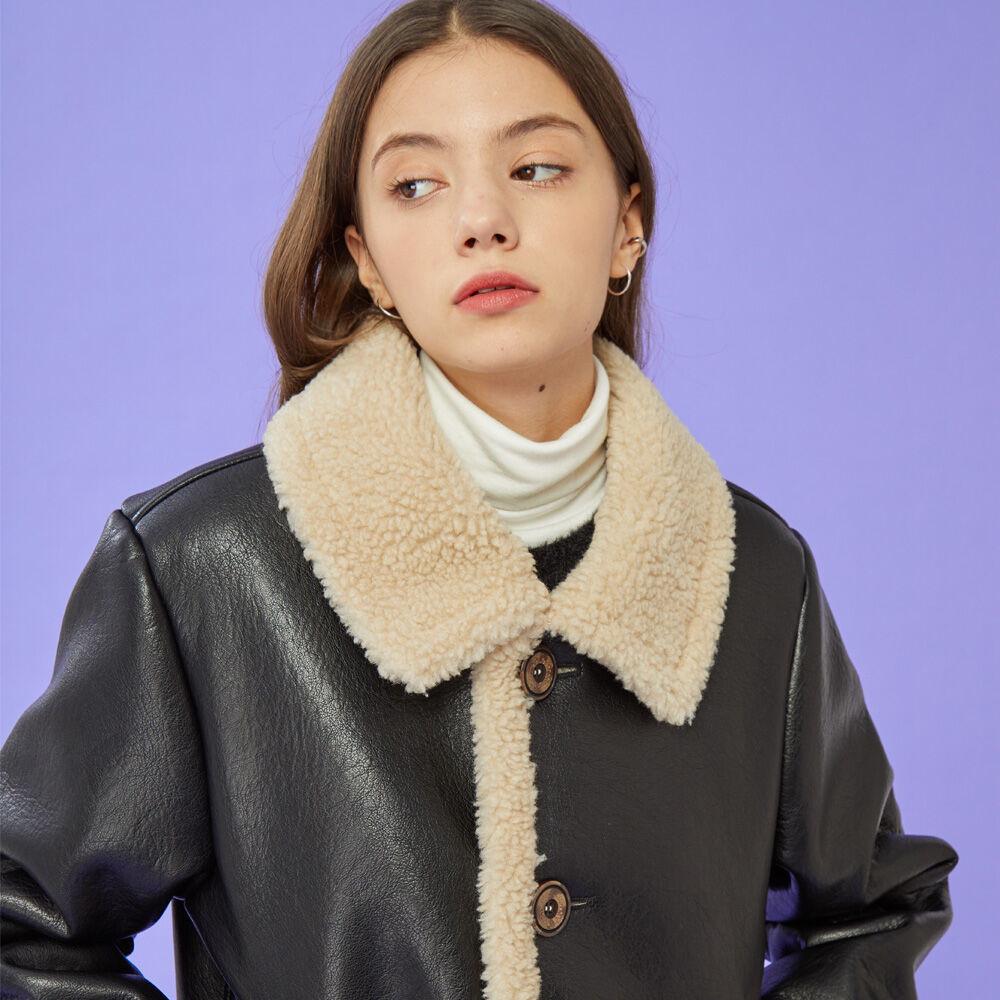 WOMEN 오버핏 무스탕 플리스 단추 자켓 Black_Beige [단추 ver.]