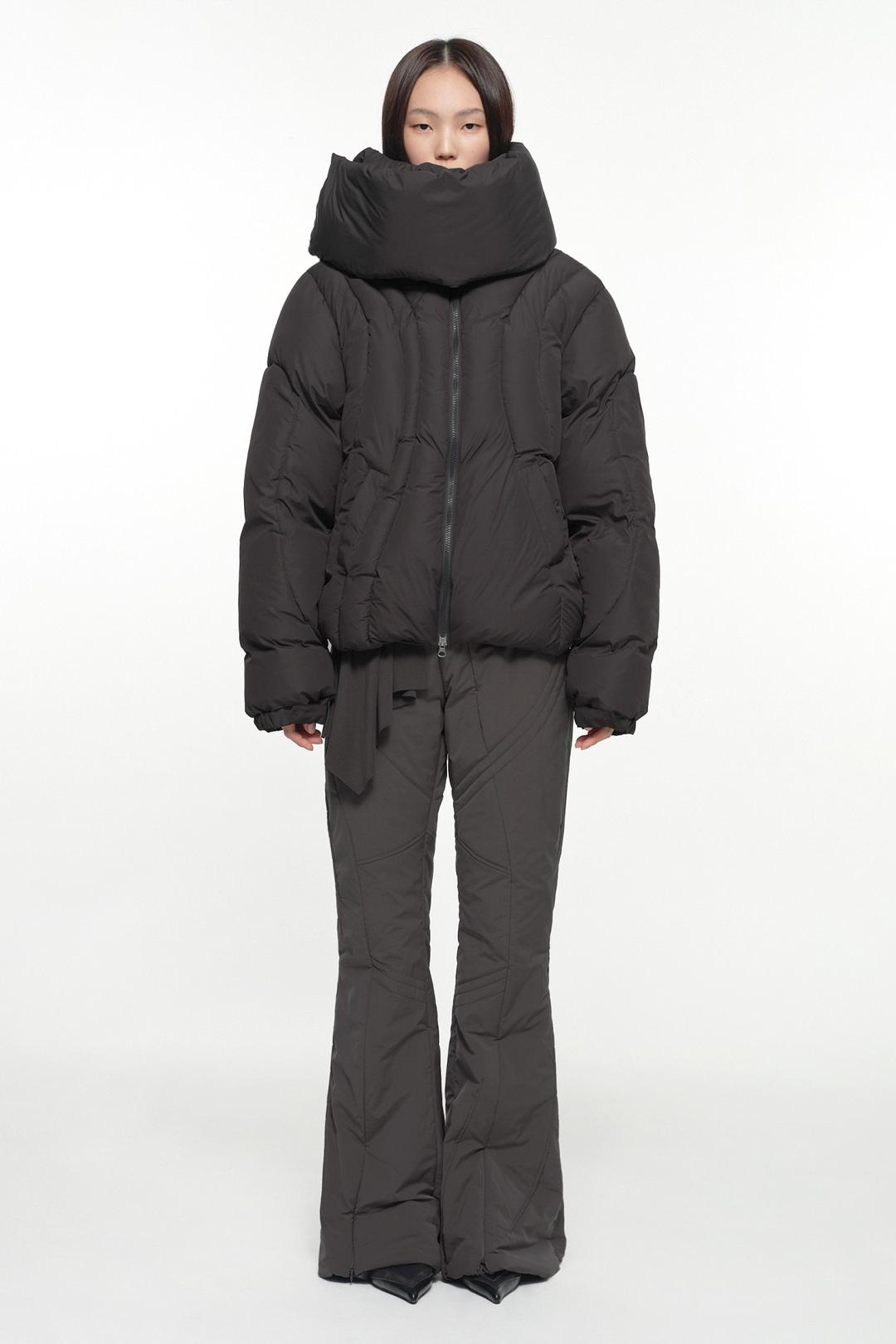 OBLIQUE LINE QUILTED PANTS CHARCOAL