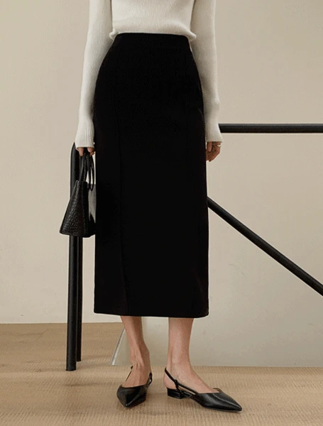 투핀턱 쫀득 슬림라인 스커트