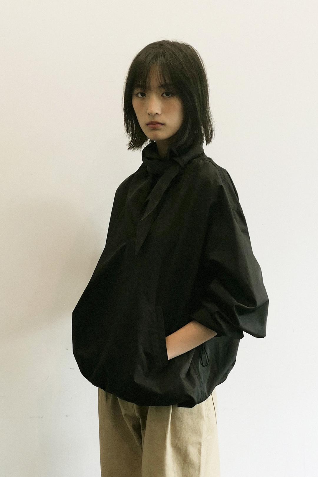 [2nd-order] Linda Scarf Anorak Blouse (Black)