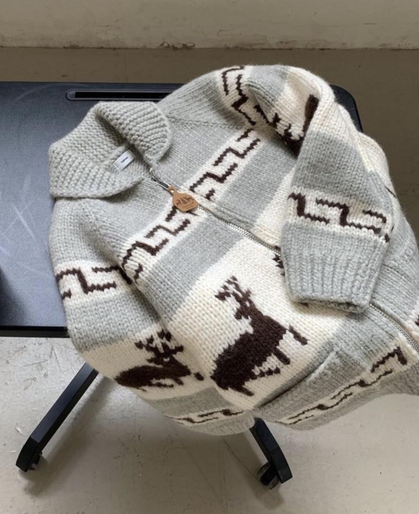 Br 브런치 디어 집업 니트 자켓 핸드메이드 노르딕 코위찬 사슴 자수 오버핏 2color