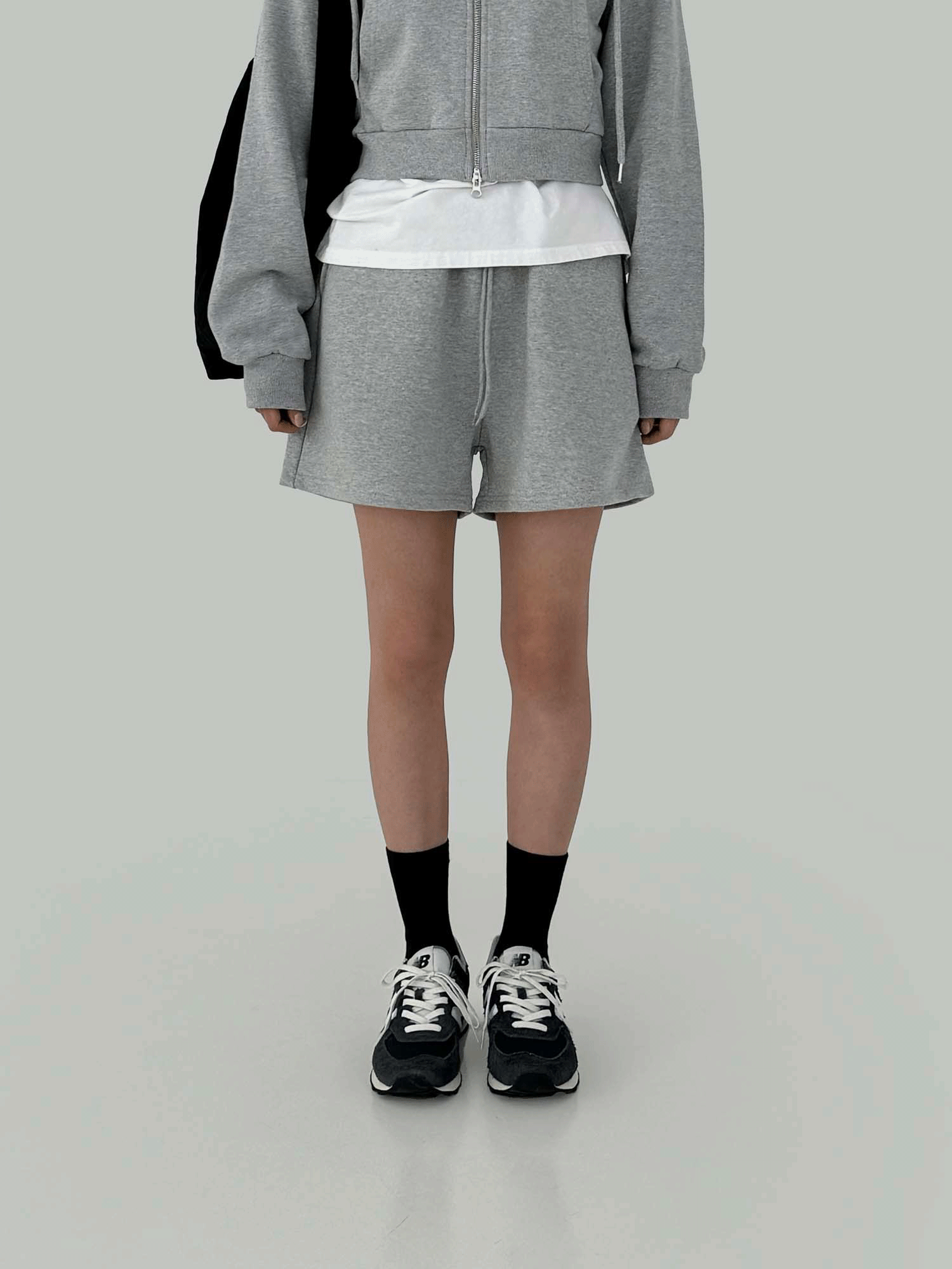 더모크 워싱 스웻 쇼츠