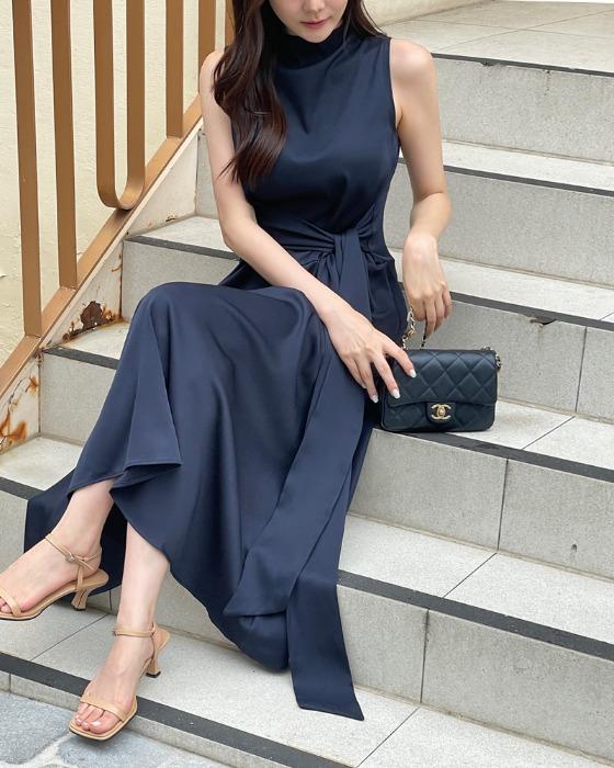 첼린 하이넥 나시 스트랩 롱 원피스