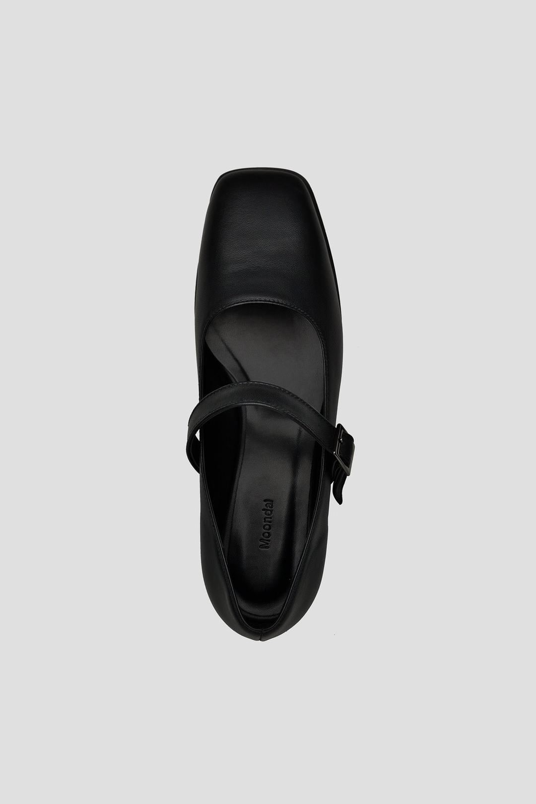 Strap Shoes (Black)