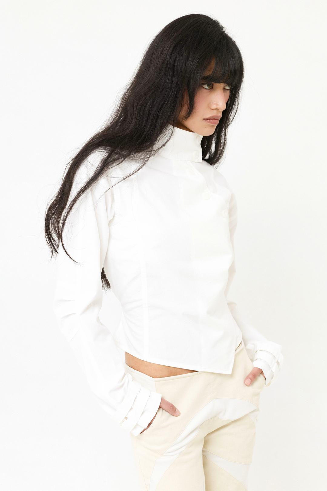 ASYMMETRIC BUTTON HIGH-NECK SHIRT WHITE