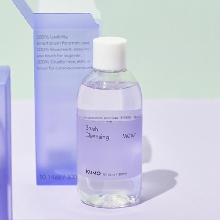 원스텝 브러쉬 클렌징 워터 300ml