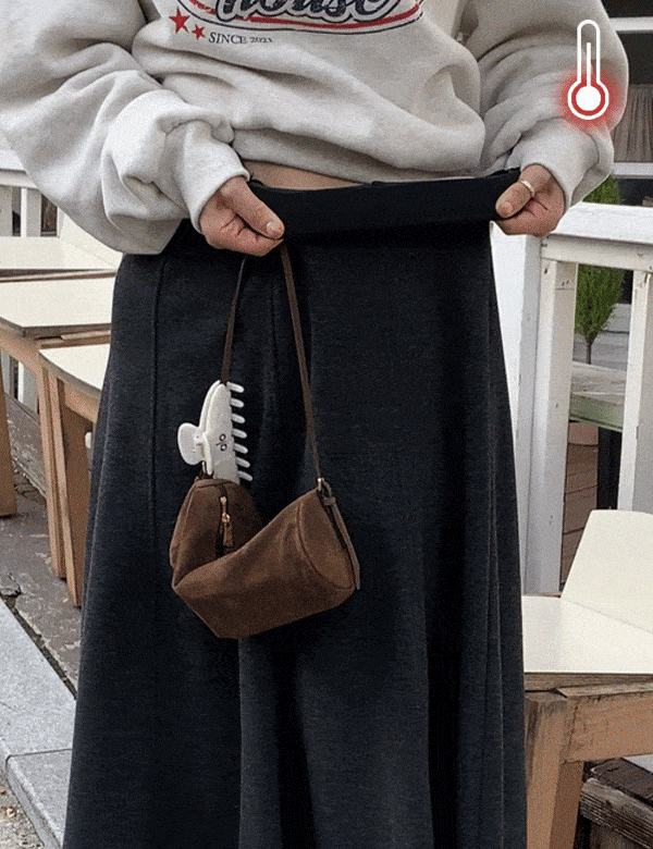 절개 플레어 밍크기모 히든밴딩 롱스커트 (one color)