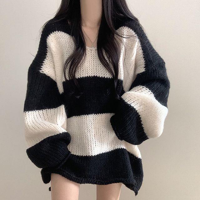 왕박시핏 단가라 브이넥 니트