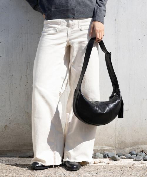 스플릿 하프문 메신저백_블랙 (Small)