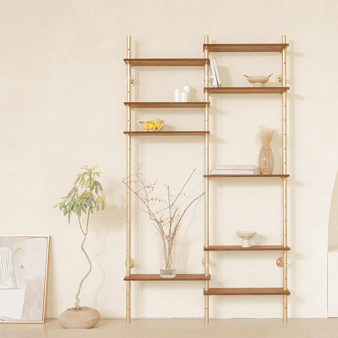DESSY BOOKSHELF