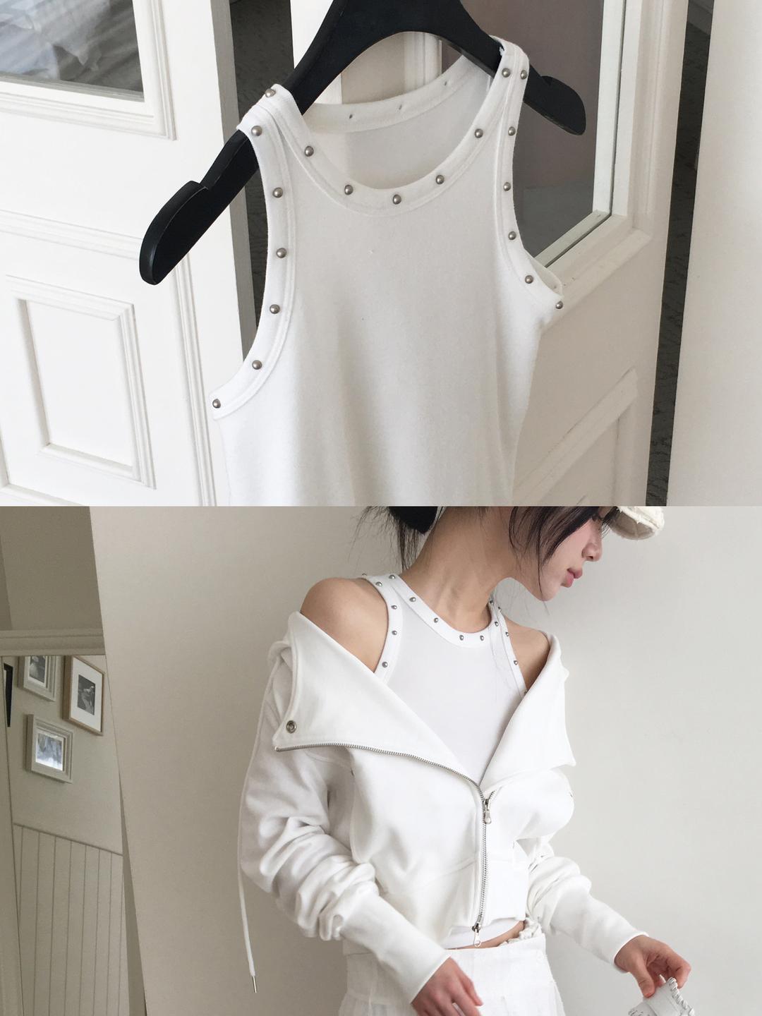 Stud sleeveless top (Ivory, black)