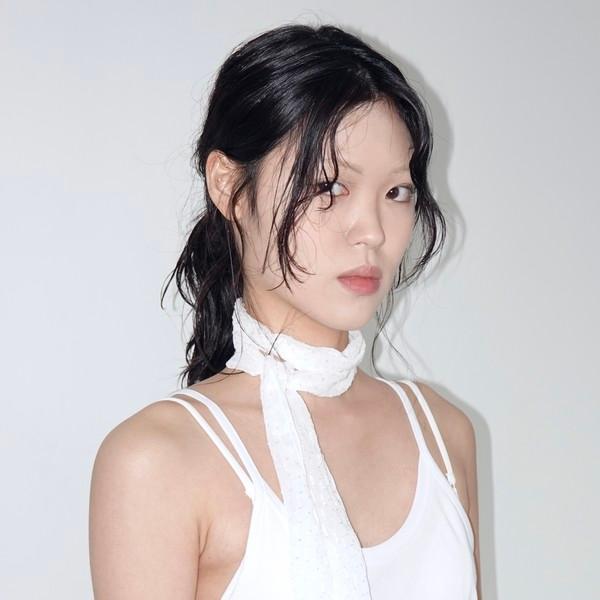 Sheer lace scarf_white