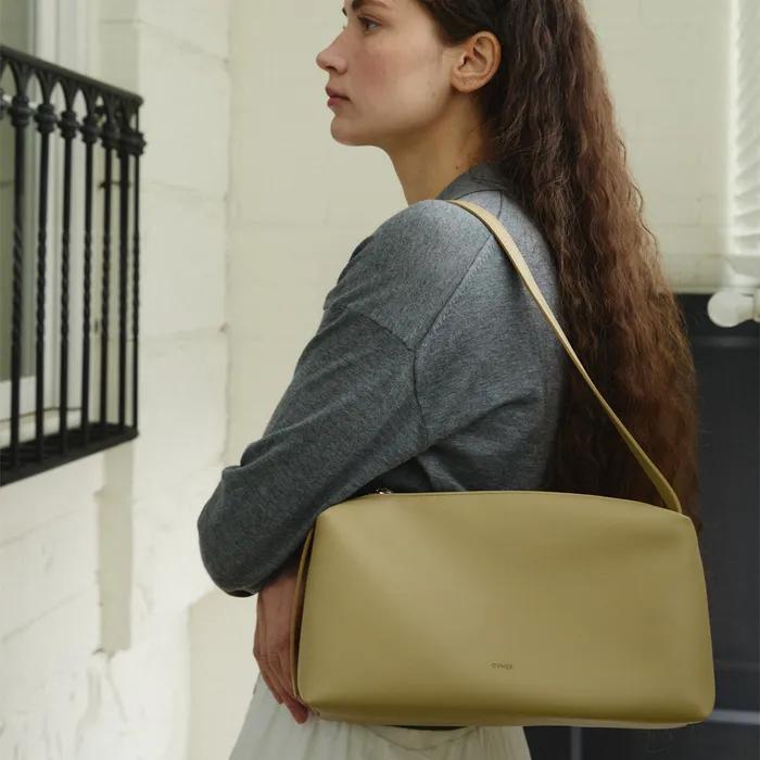 미누 숄더백 Minu Shoulder Bag_Olive Green