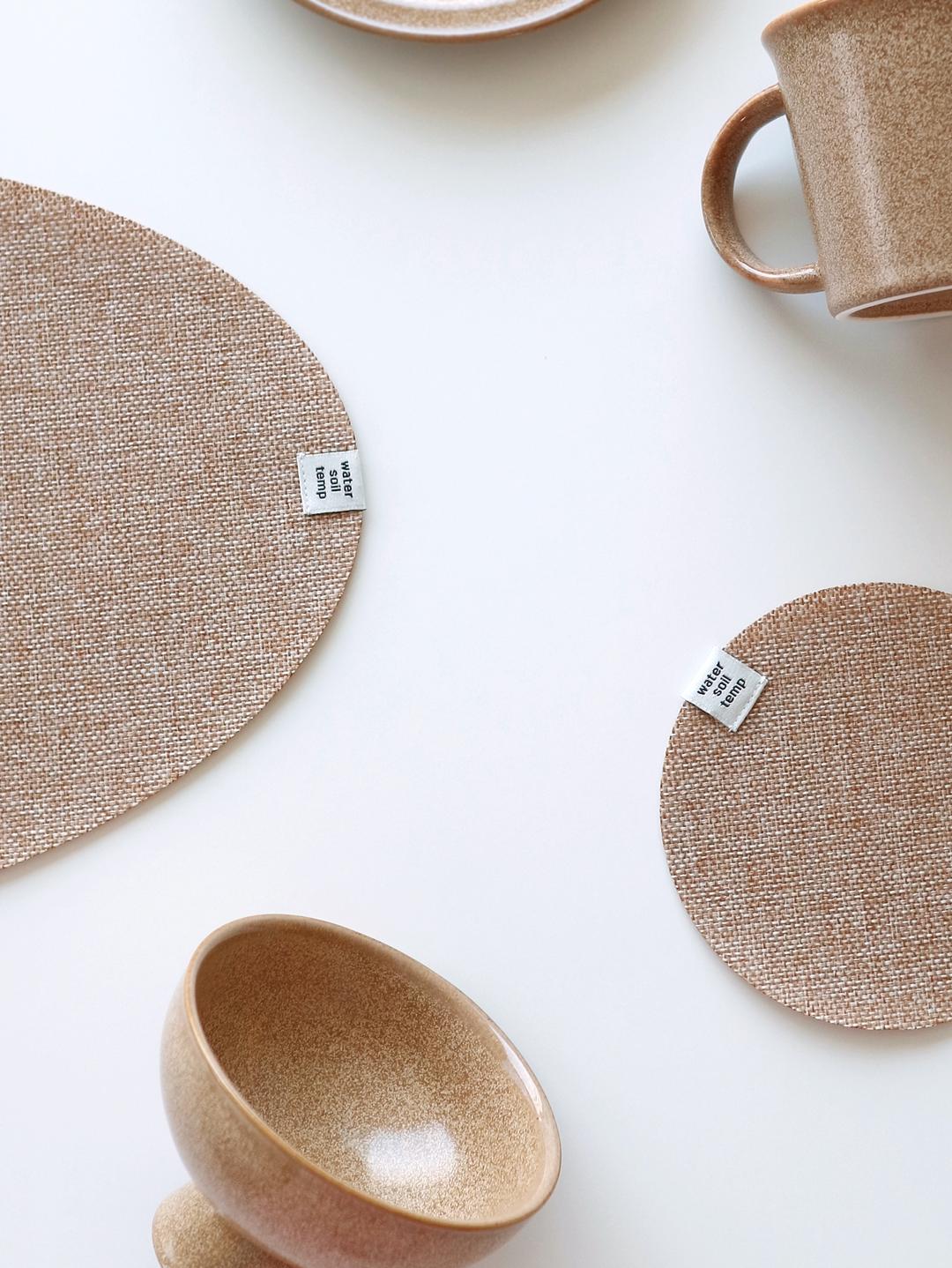 [워소템X해브페이브] 테이블 매트 & 코스터_브라운