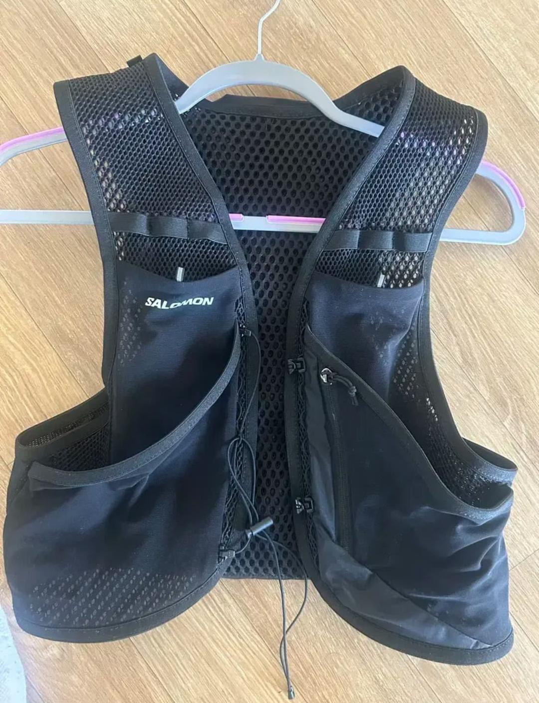 살로몬 액티브스킨8 XL 러닝베스트 | 후루츠패밀리